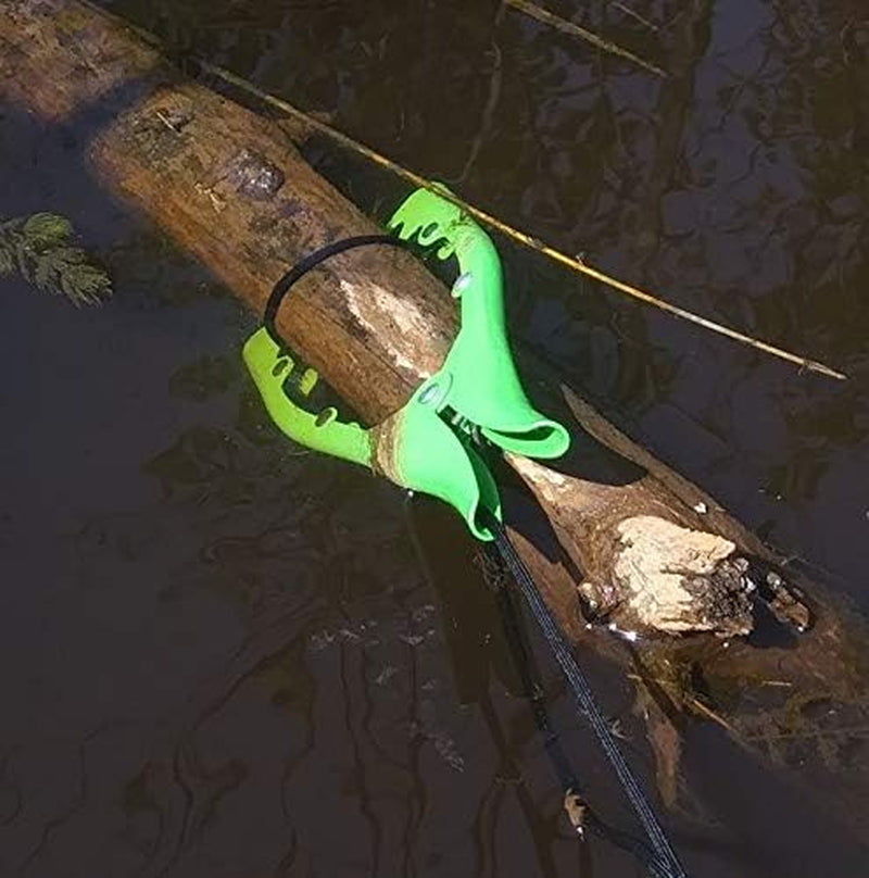The Original Brush Gripper Made in the USA. Securely Anchor Your Kayak, Canoe or Boats up to 22 Feet in Seconds. the Harder You Pull the Tighter It Grips